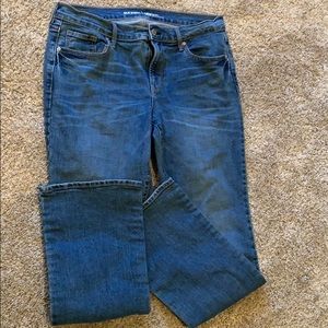 Old Navy size 8 short jeans